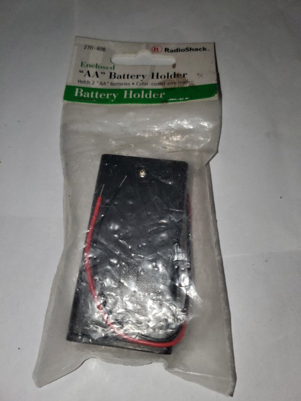 NEW RADIOSHACK 270-408 2 AA BATTERY HOLDER WIRE LEADS